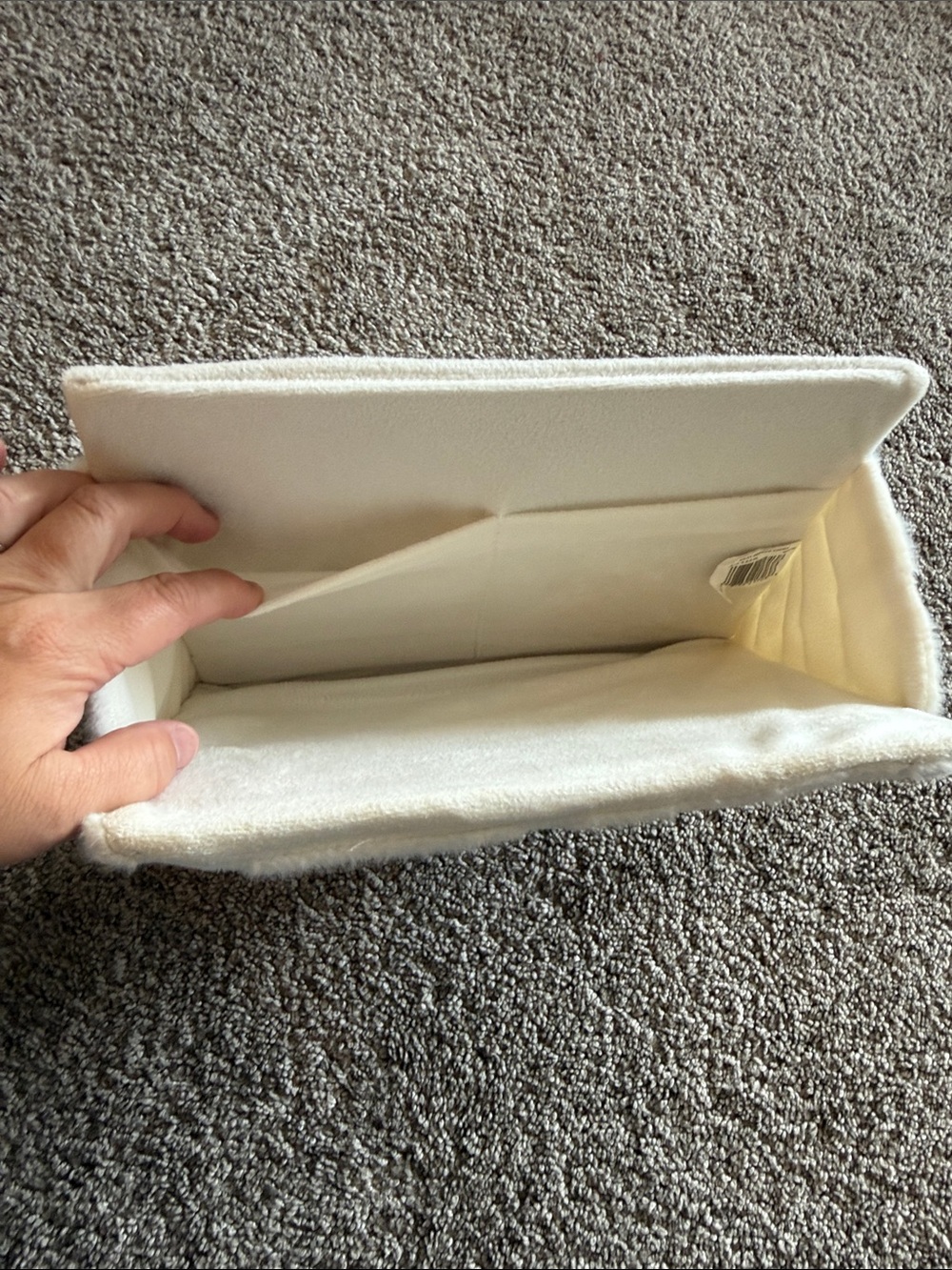 UGG Miley Bedside Caddy - Snow White - Picture 8 of 9